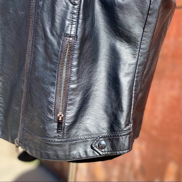 Leather Jacket - Picture 8 of 16